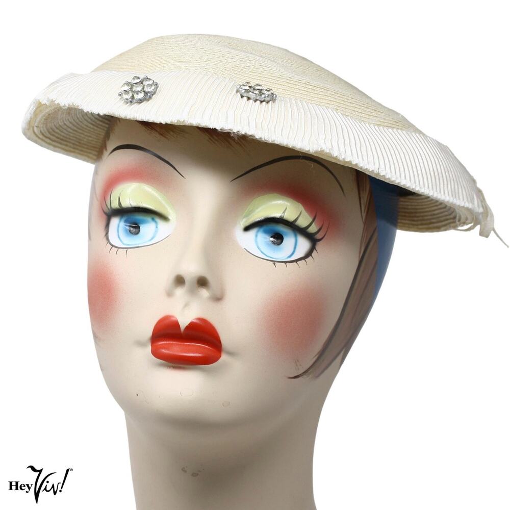 Vintage 50s Ivory Platter Hat w Rhinestone & Pleated Trim 11" Across - Hey Viv - Picture 1 of 9